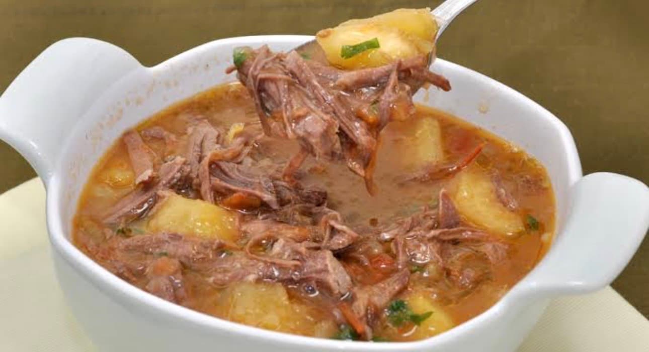 Caldo De Costela